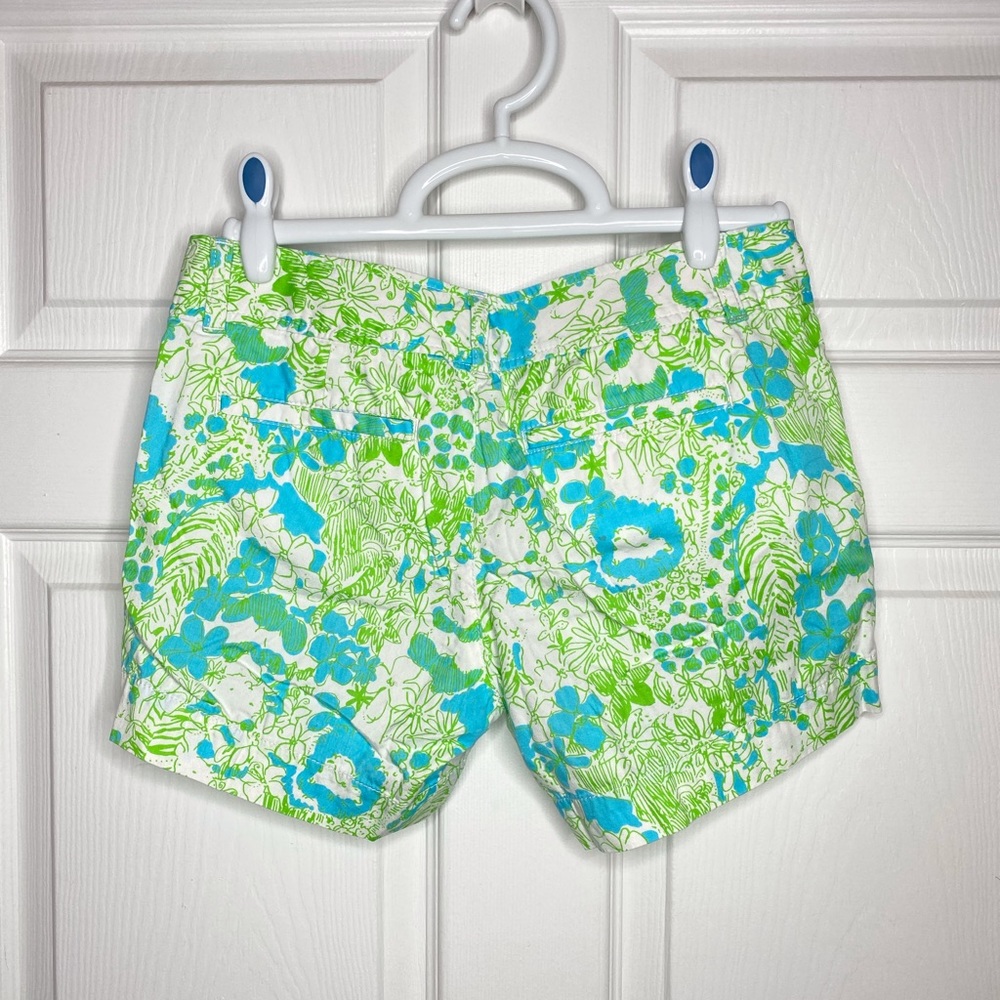 Lilly Pulitzer Callahan Shorts in “Its a Zoo” - Picture 2 of 8